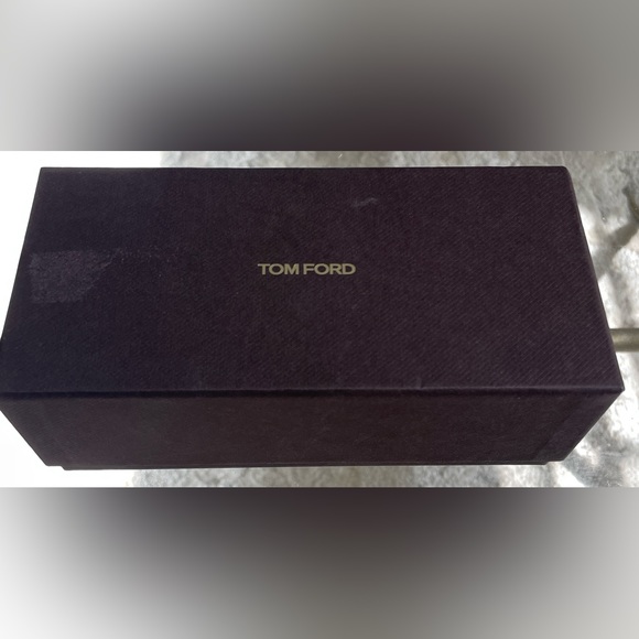 Tom Ford Polarized Sunglasses - Picture 6 of 9